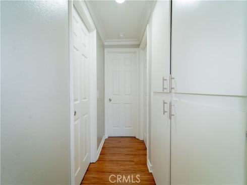 1060 S Idaho 42 Street, La Habra, CA