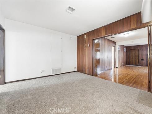 808 E 3 rd Avenue, La Habra, CA