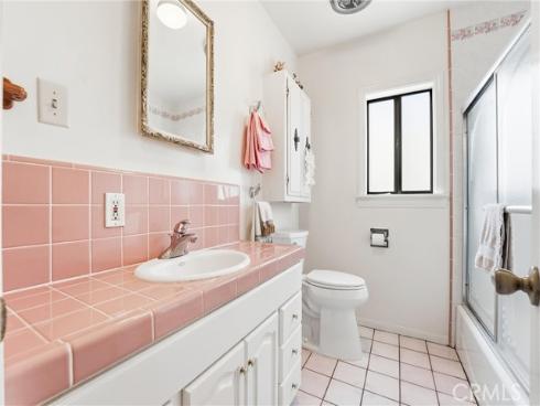 808 E 3 rd Avenue, La Habra, CA