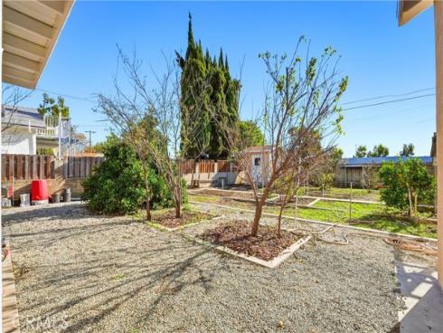 808 E 3 rd Avenue, La Habra, CA