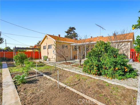 808 E 3 rd Avenue, La Habra, CA