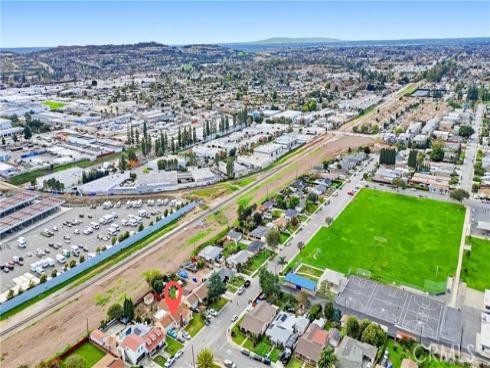 808 E 3 rd Avenue, La Habra, CA