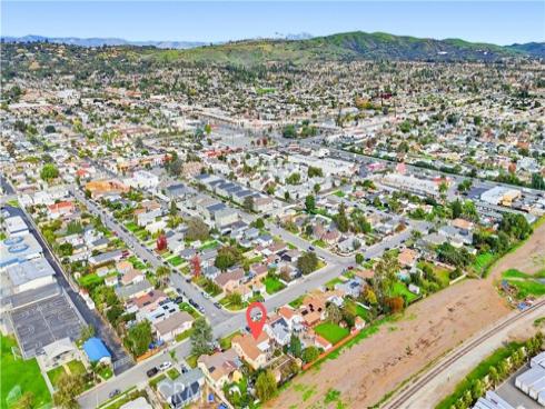 808 E 3 rd Avenue, La Habra, CA