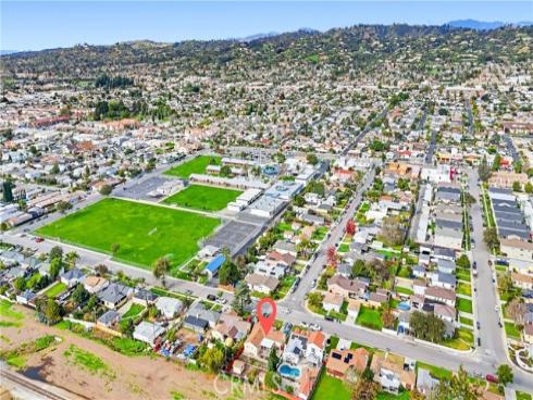 808 E 3 rd Avenue, La Habra, CA