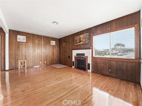 808 E 3 rd Avenue, La Habra, CA