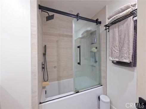 1100 S Cajon , La Habra, CA