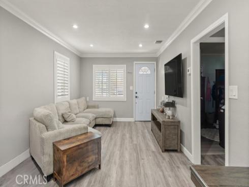 231 California , La Habra, CA