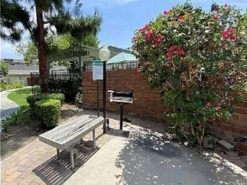 985 S Idaho 40 Street, La Habra, CA