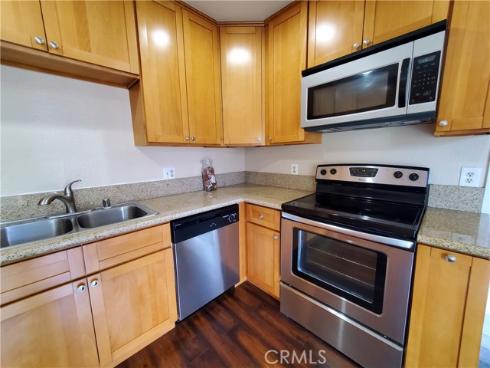 955 Las Lomas D Drive, La Habra, CA