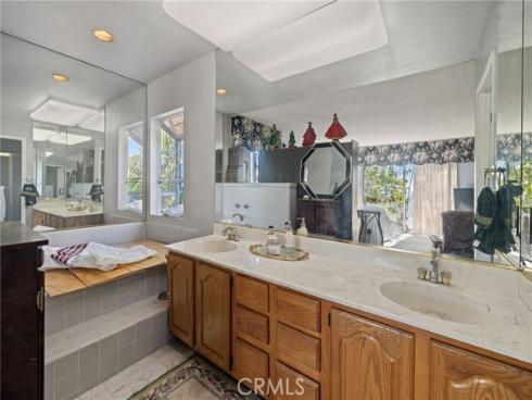 1380 Starland , La Habra, CA