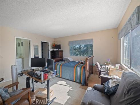 1380 Starland , La Habra, CA