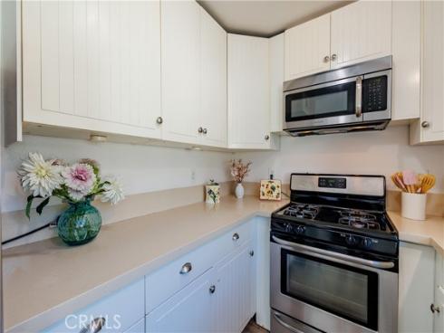 1327 Cheltenham , La Habra, CA