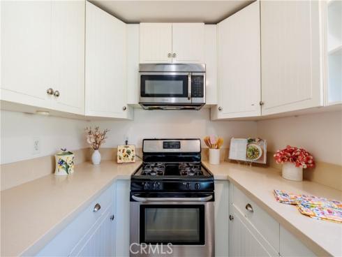 1327 Cheltenham , La Habra, CA