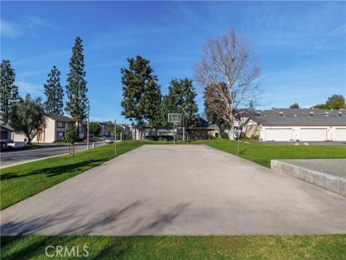 1327 Cheltenham , La Habra, CA