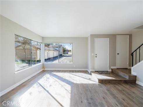 1327 Cheltenham , La Habra, CA