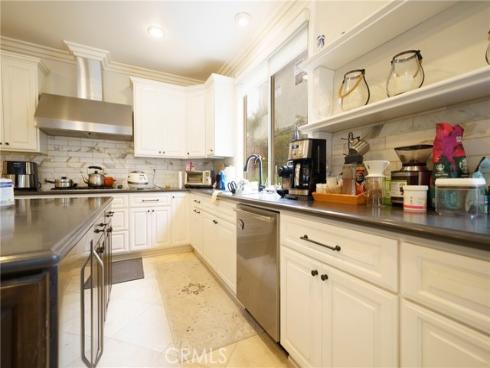 2201 W Snead Street, La Habra, CA