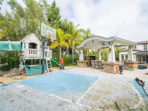 2201 W Snead Street, La Habra, CA