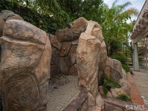 2201 W Snead Street, La Habra, CA