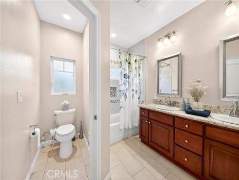 335 E Francis  , La Habra, CA