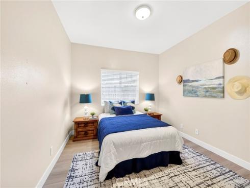 335 E Francis  , La Habra, CA