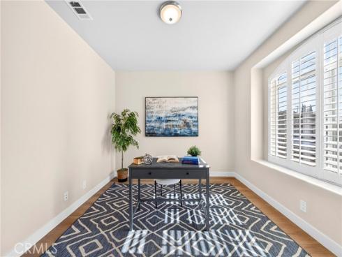 335 E Francis  , La Habra, CA