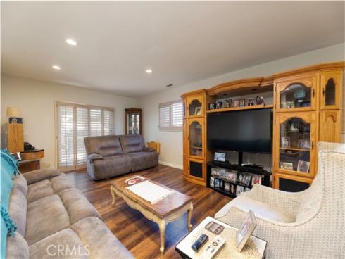 610 N Colfax  , La Habra, CA