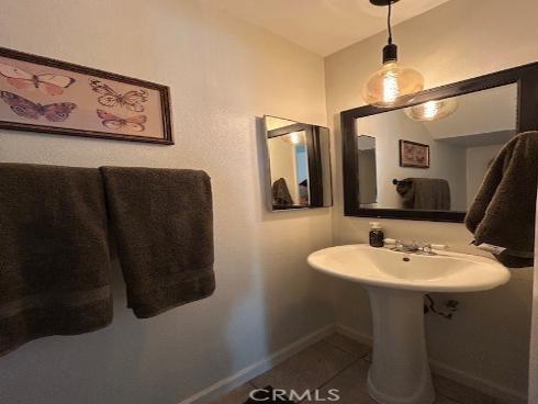 950 W Lambert  4 , La Habra, CA