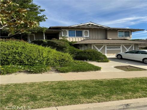 1110  Sturbridge  , La Habra, CA