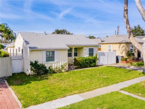 111 N Marian Street  , La Habra, CA