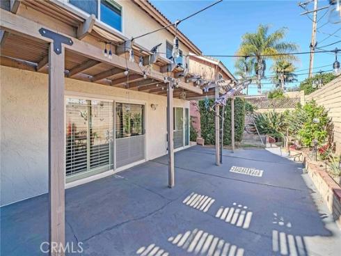 1020  Bonnie Ann   Court, La Habra, CA