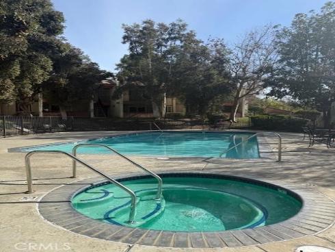 1048 S Idaho  8 , La Habra, CA