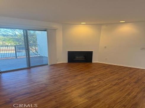 1048 S Idaho  8 , La Habra, CA