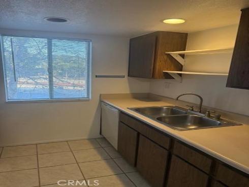 1048 S Idaho  8 , La Habra, CA