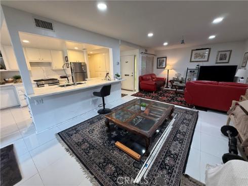 919  Glencliff   Street, La Habra, CA