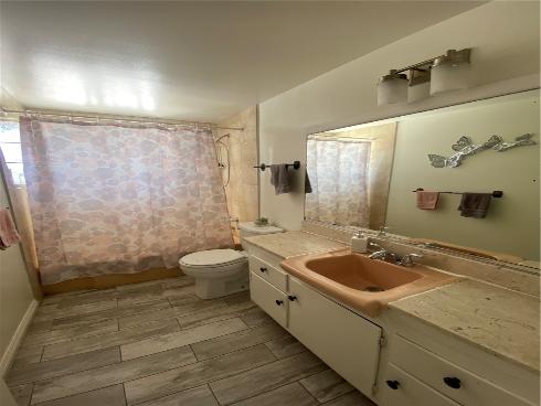 301 W Parkwood  , La Habra, CA