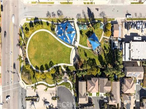 302 E Bridenbecker   Avenue, La Habra, CA