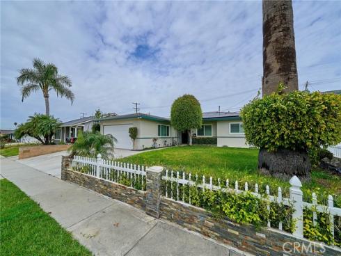 2401  Foxdale  , La Habra, CA