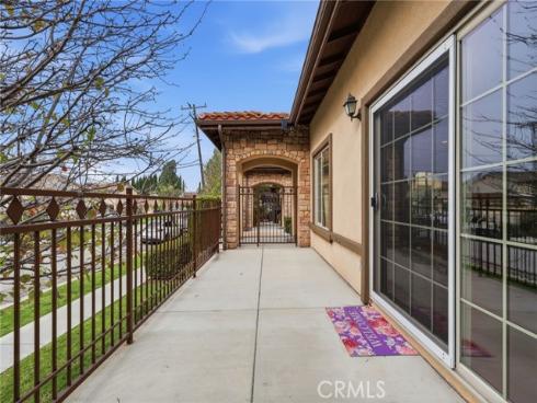 601 N Walnut , La Habra, CA