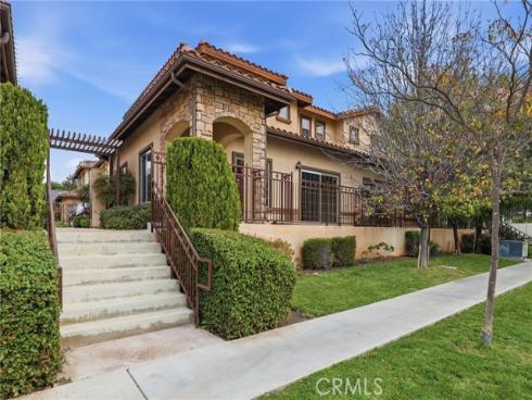 601 N Walnut , La Habra, CA