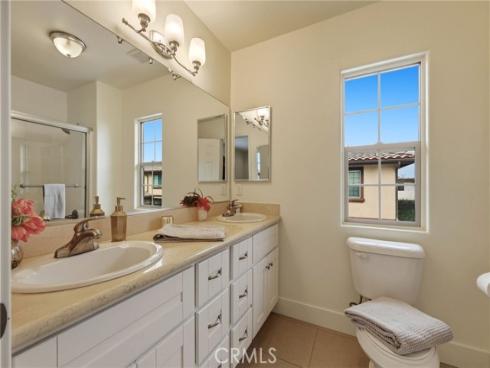 601 N Walnut , La Habra, CA