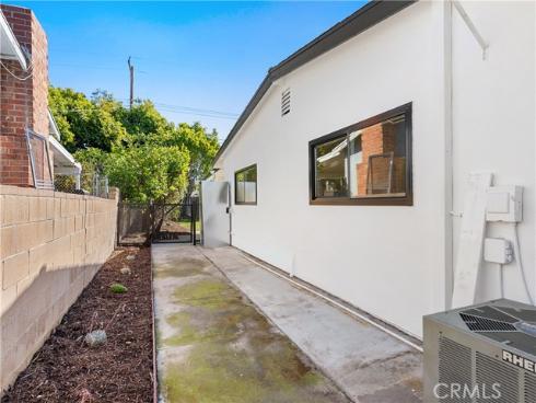 1060  Tropicana  , La Habra, CA