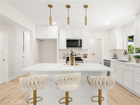 1060  Tropicana  , La Habra, CA