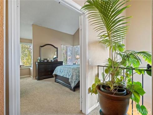 345 S Monte Vista  , La Habra, CA