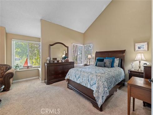 345 S Monte Vista  , La Habra, CA