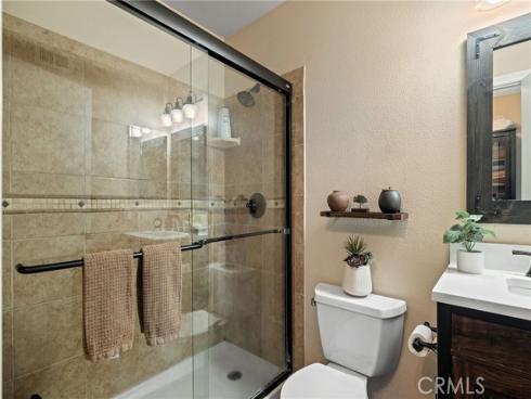 345 S Monte Vista  , La Habra, CA