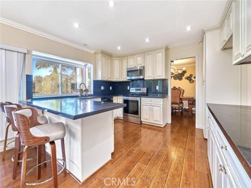 1541  Via Los Bonitos  , La Habra, CA