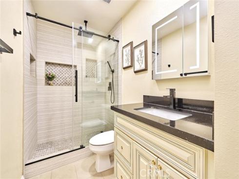 1541  Via Los Bonitos  , La Habra, CA