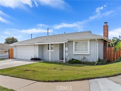 1221 N Orange  , La Habra, CA