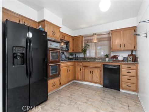 1221 N Orange  , La Habra, CA