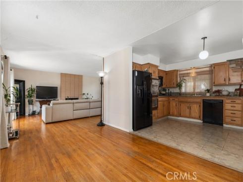 1221 N Orange  , La Habra, CA